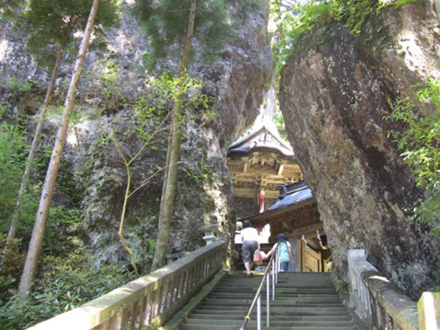 榛名神社