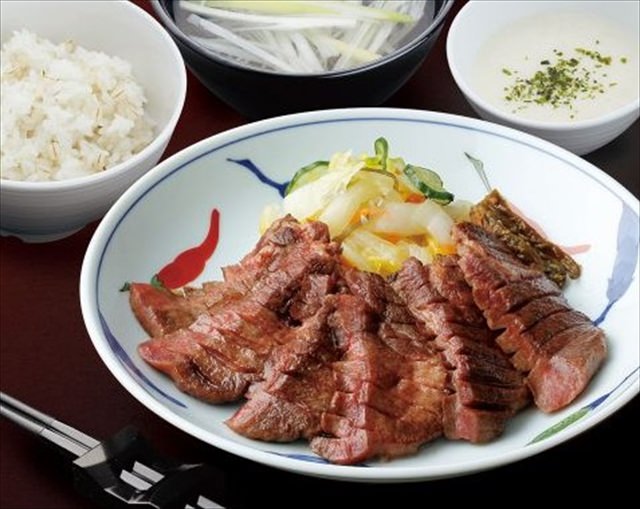 仙台牛タン定食